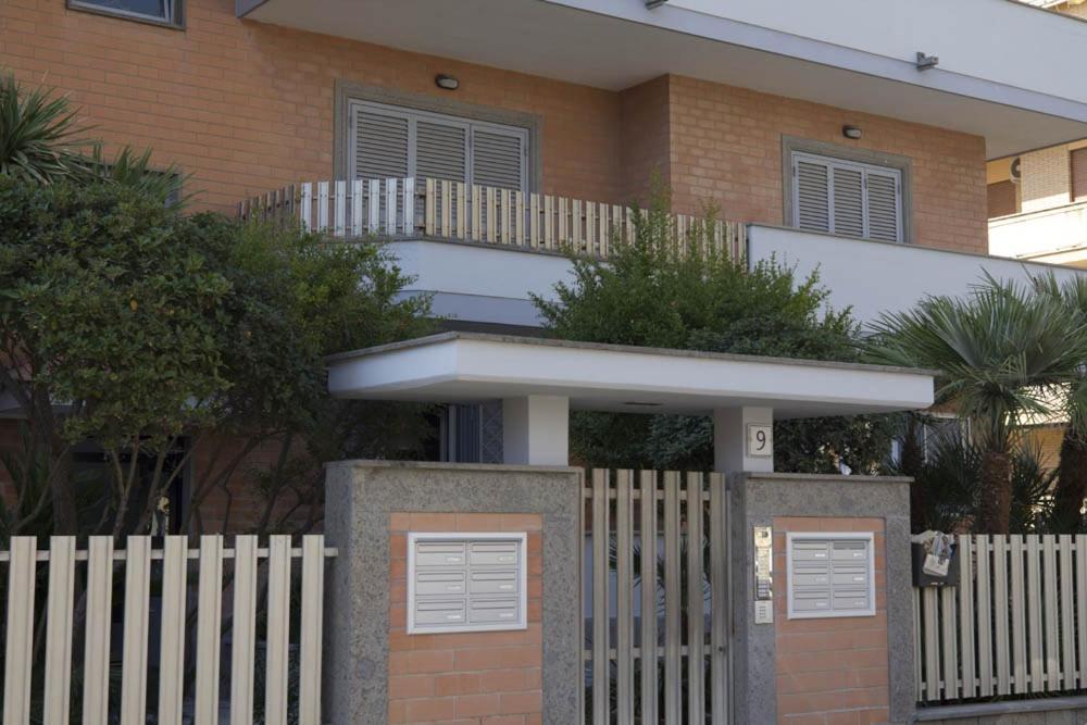 Ferienwohnung Rosa'S House Rome Airport Fiumicino Exterior foto